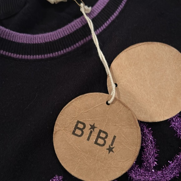 Bibi Women’s size SMALL. Queen of the Mardi sweater - Picture 3 of 7